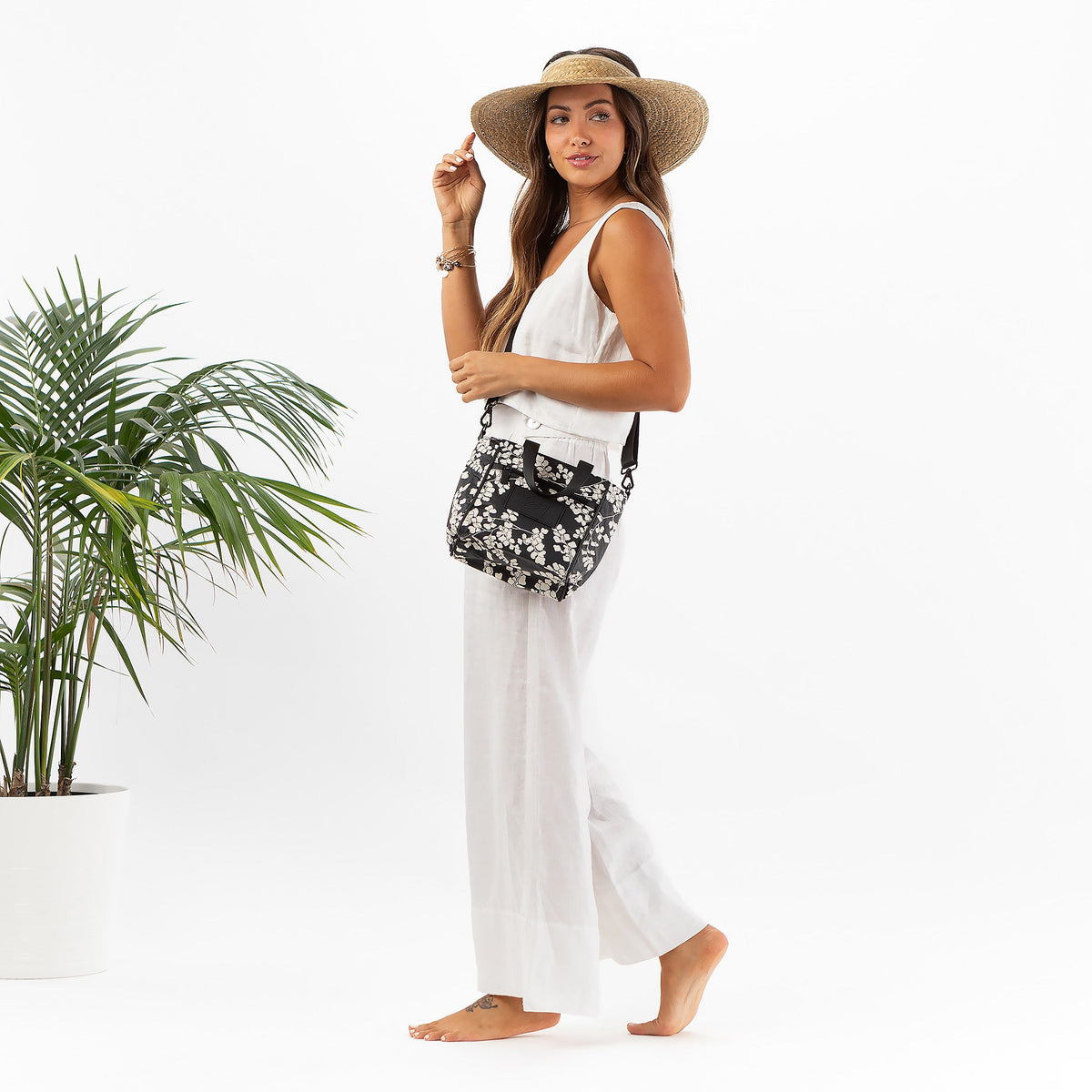 Crossbody | Nolu Pē by Sig Zane