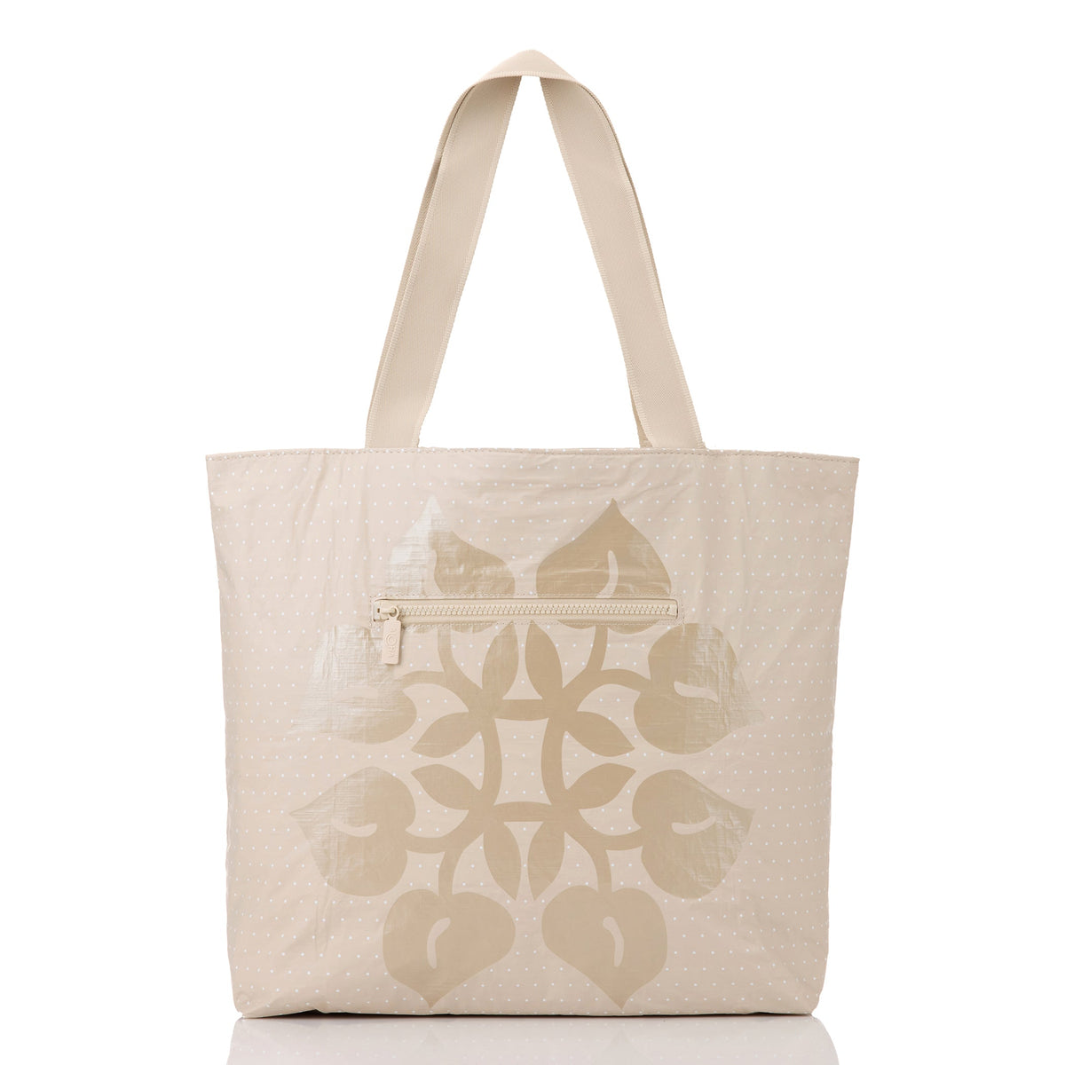 Day Tripper | Hilo Dot
