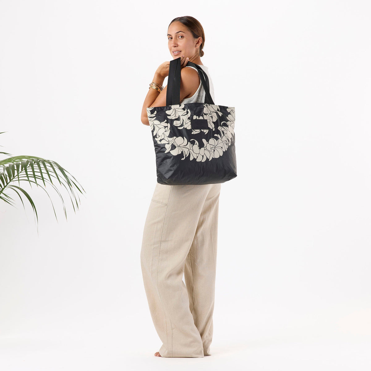 Day Tripper | Plumeria Lei