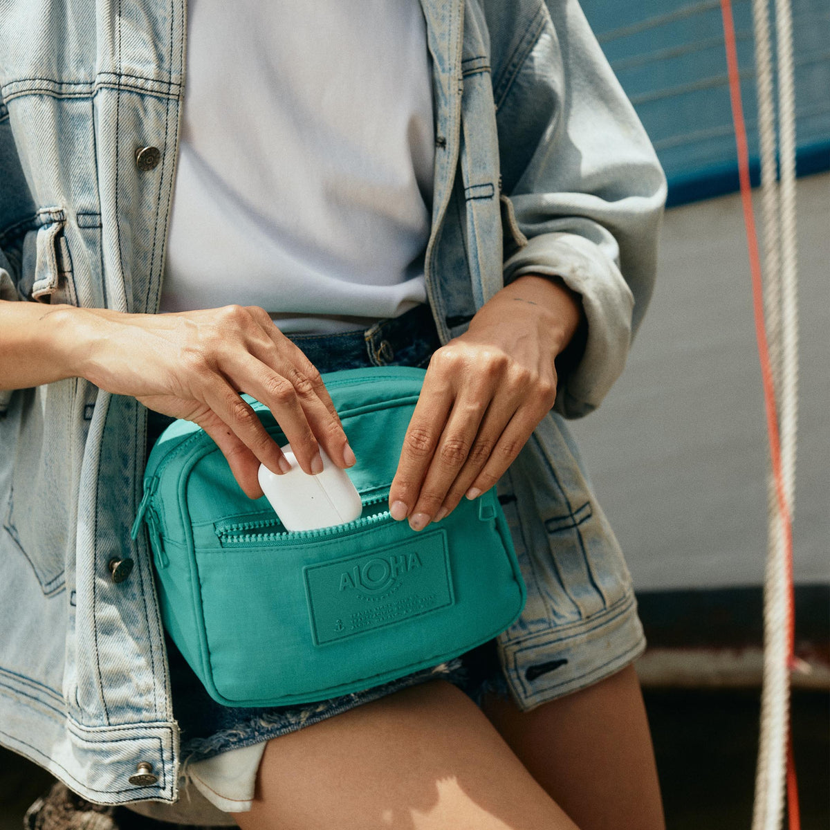 Keep It Light Hip Pack | Monochrome