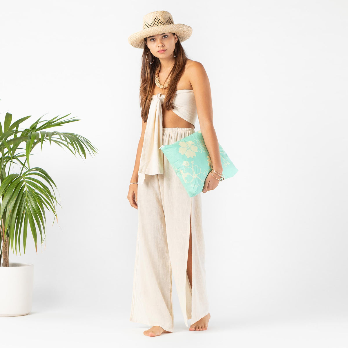 MAX Pouch | Eimeo Ahiri