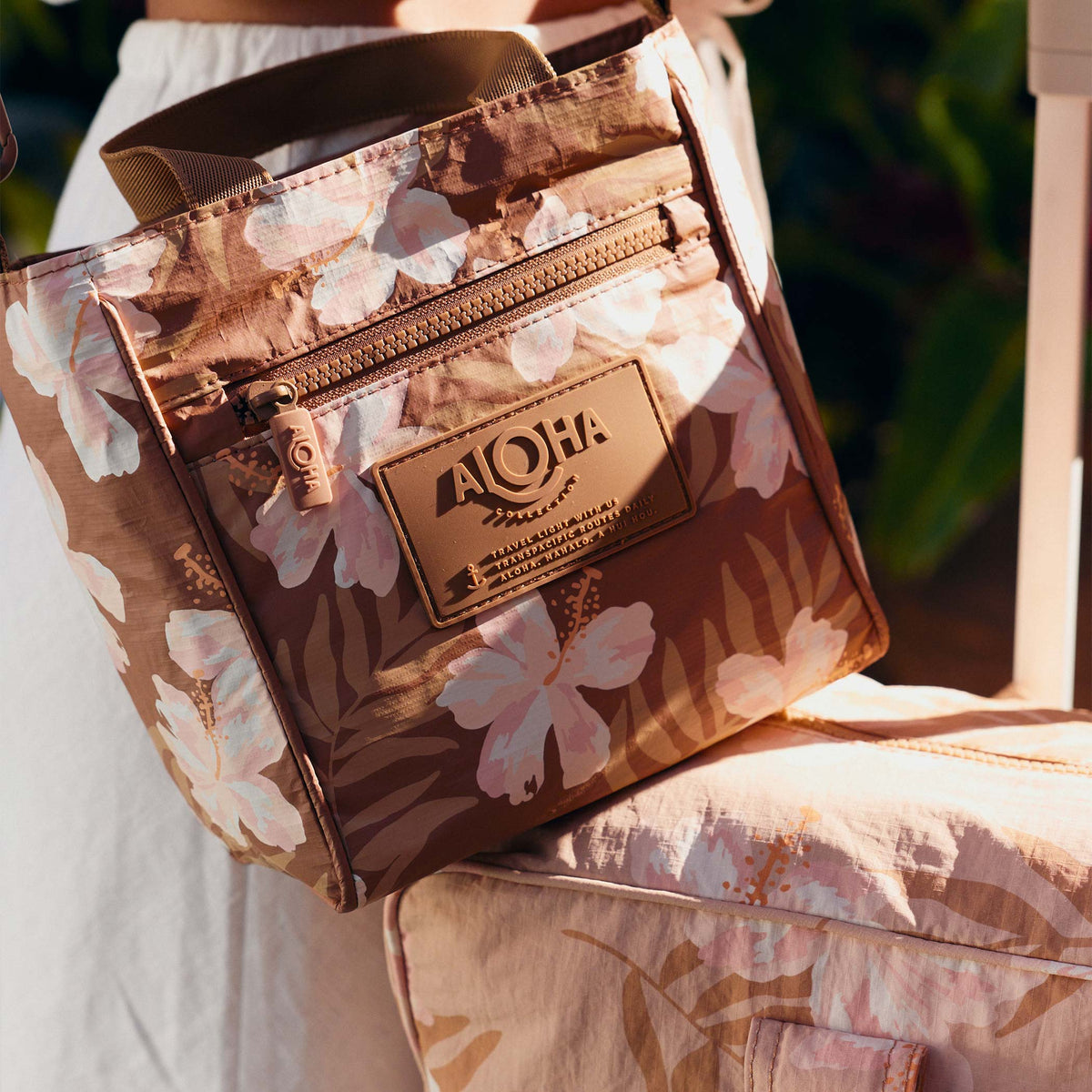 Crossbody | Adrift