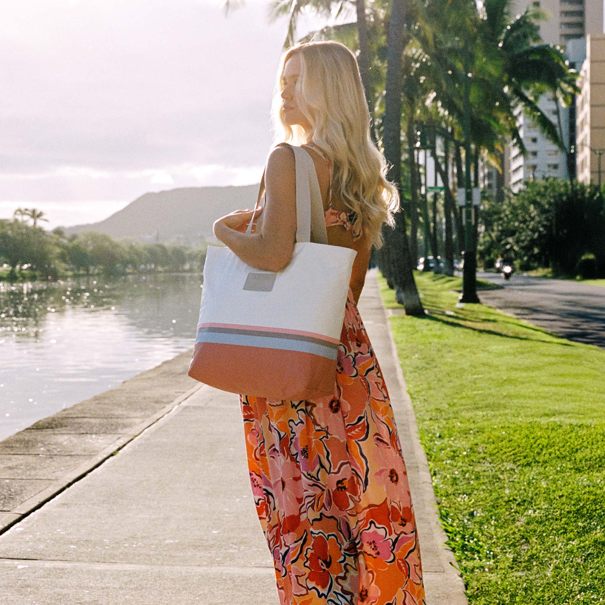 Day Tripper | San Tropez Dipped by L*SPACE