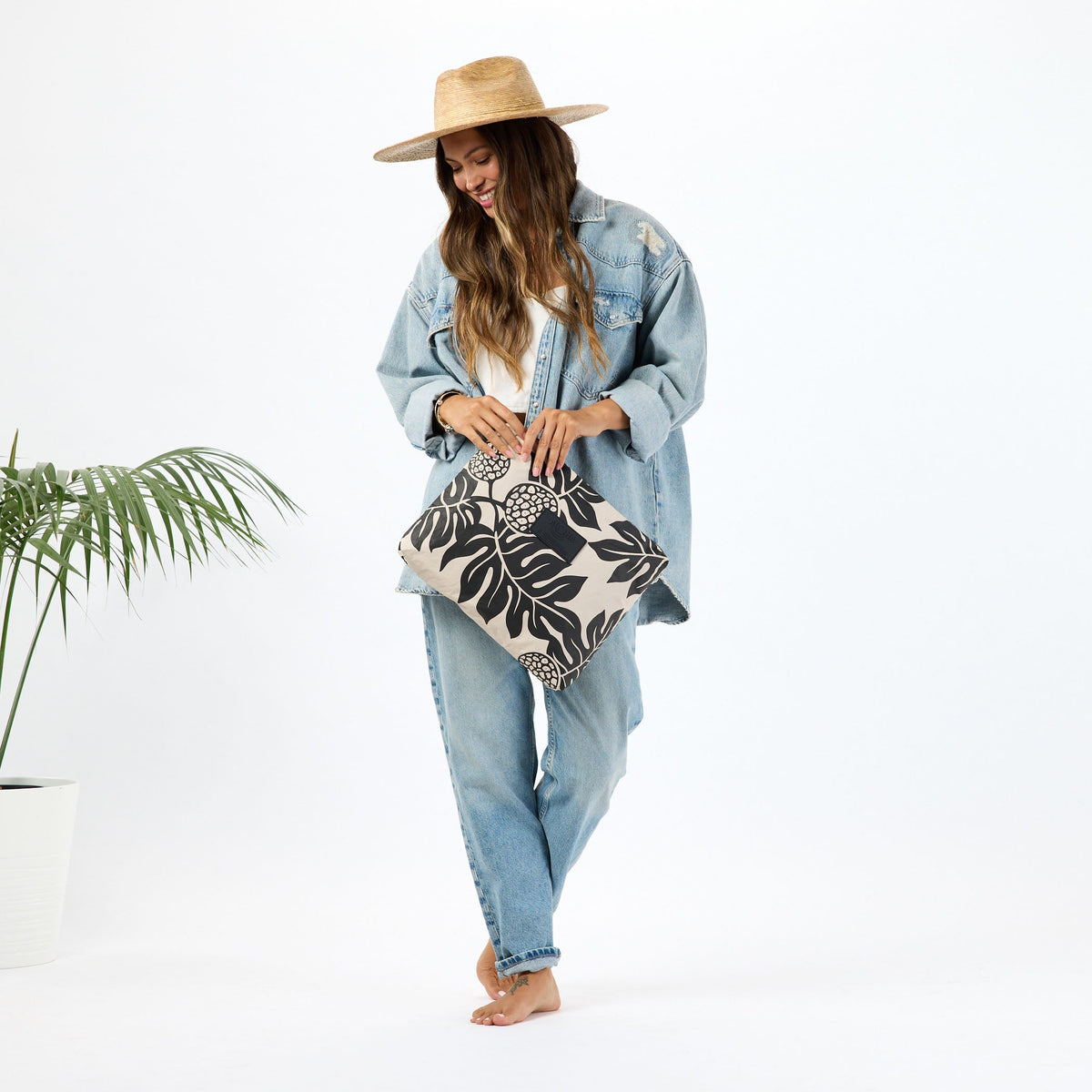 MAX Pouch | Holomua