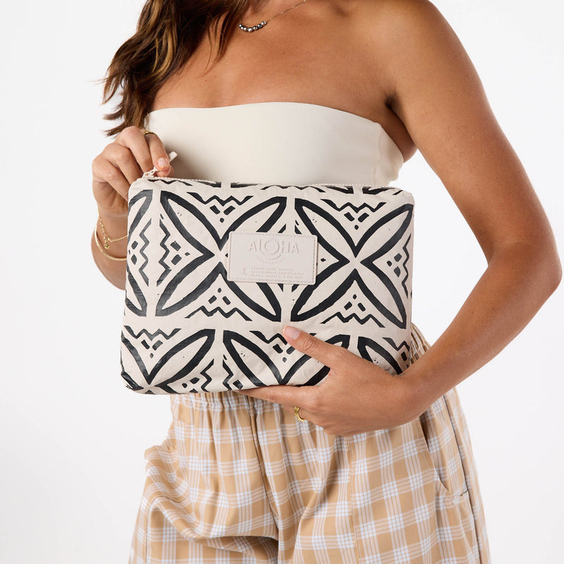 Mid Pouch | Pasifika