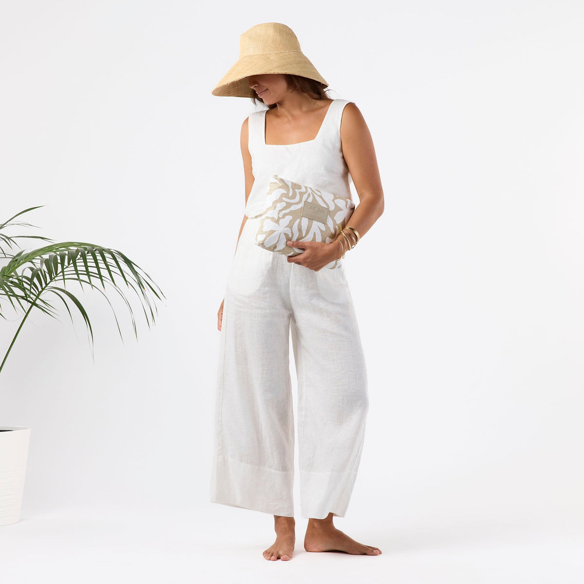 Mid Pouch | Float