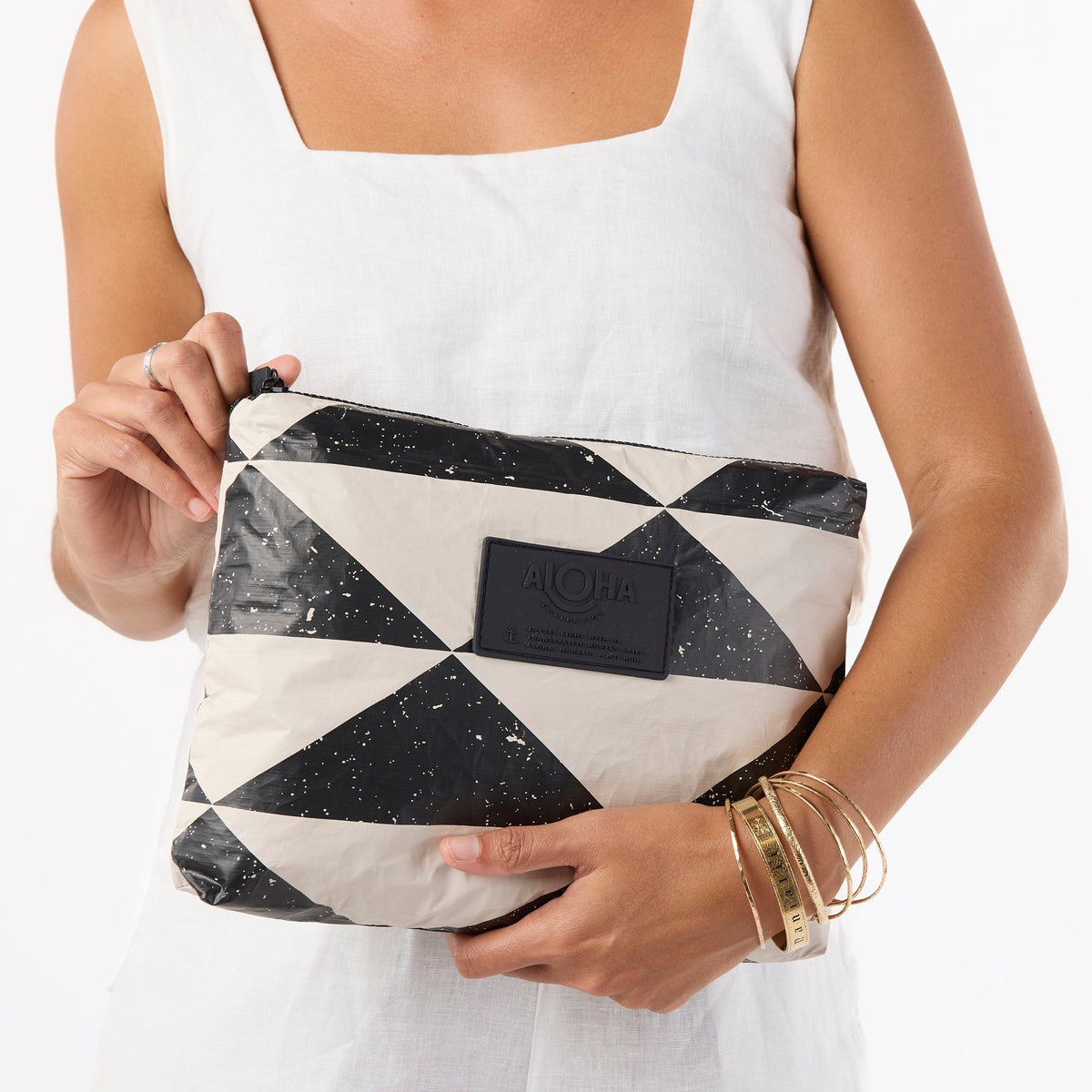 Mid Pouch | Kona Nui