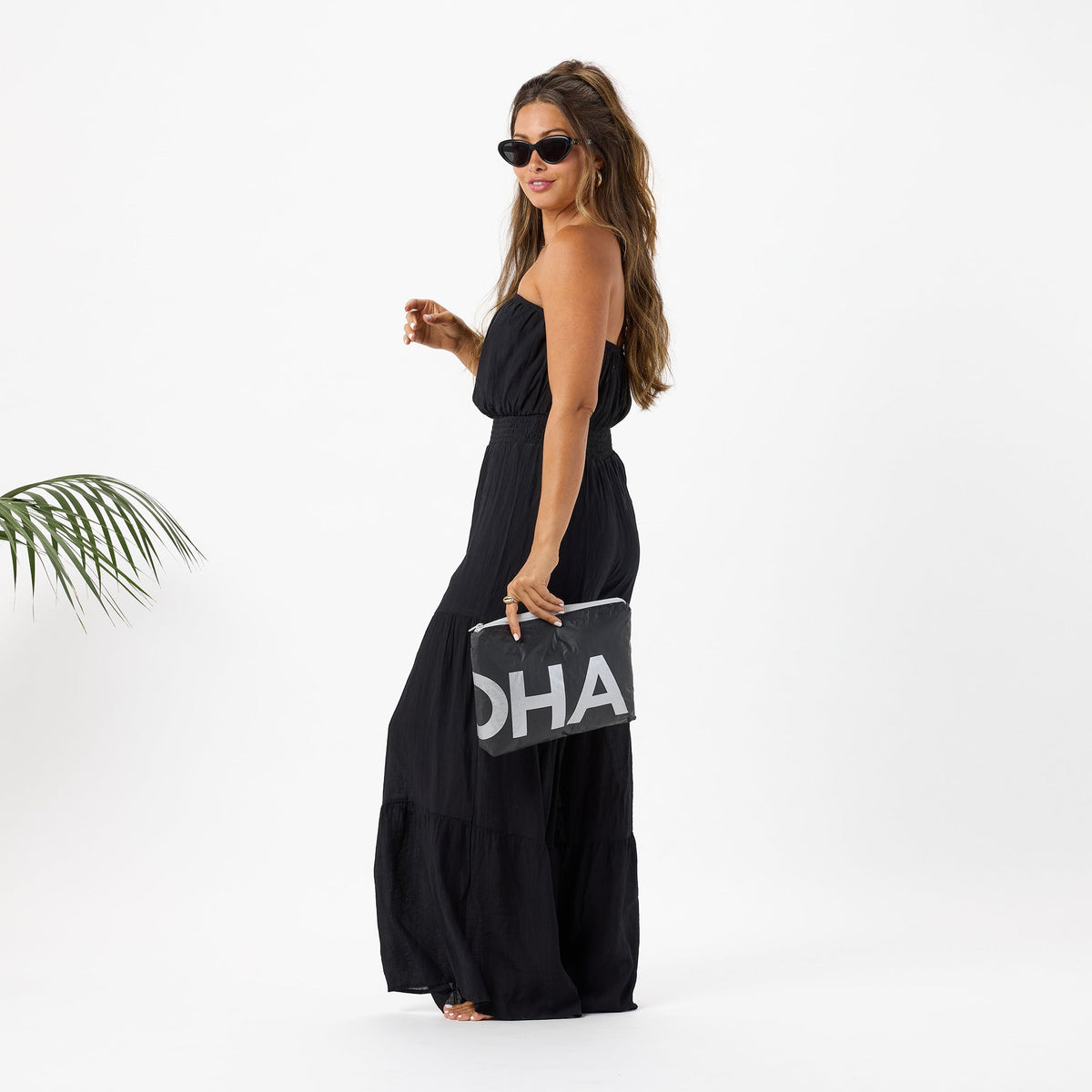 Mid Pouch | Monochrome