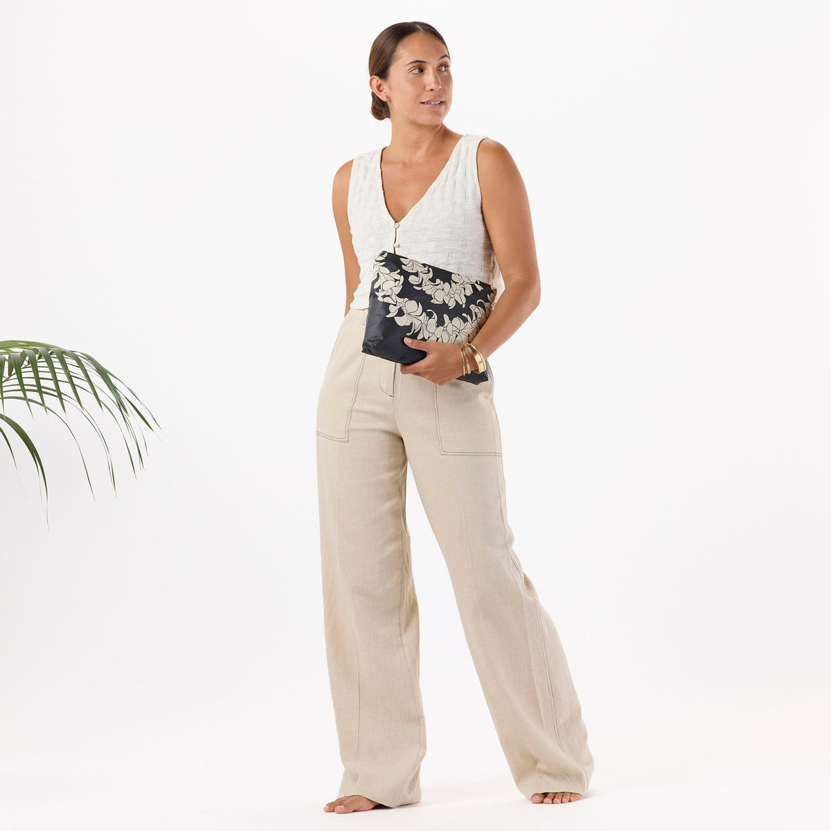 Mid Pouch | Plumeria Lei