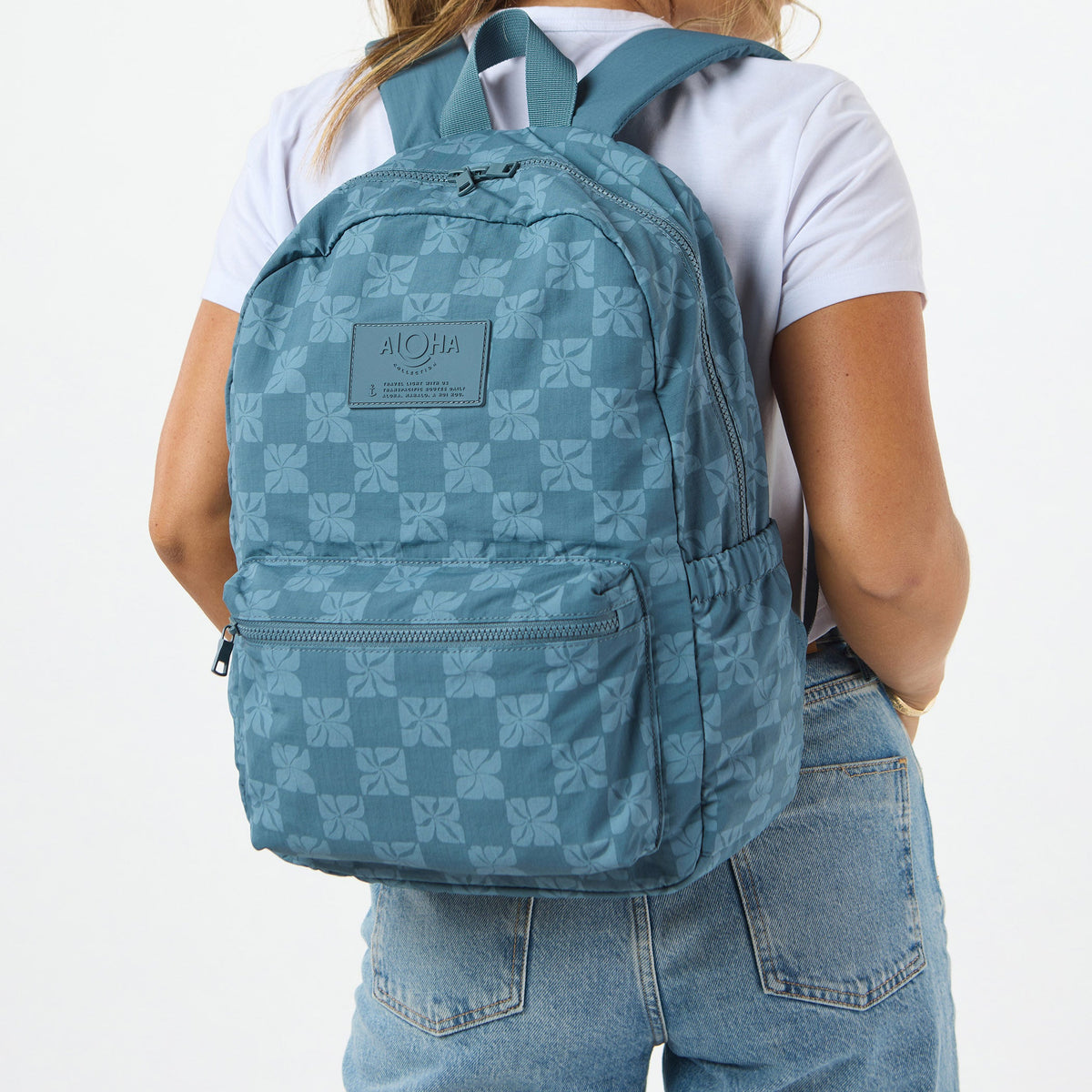 Keep It Light Backpack | Pua Check