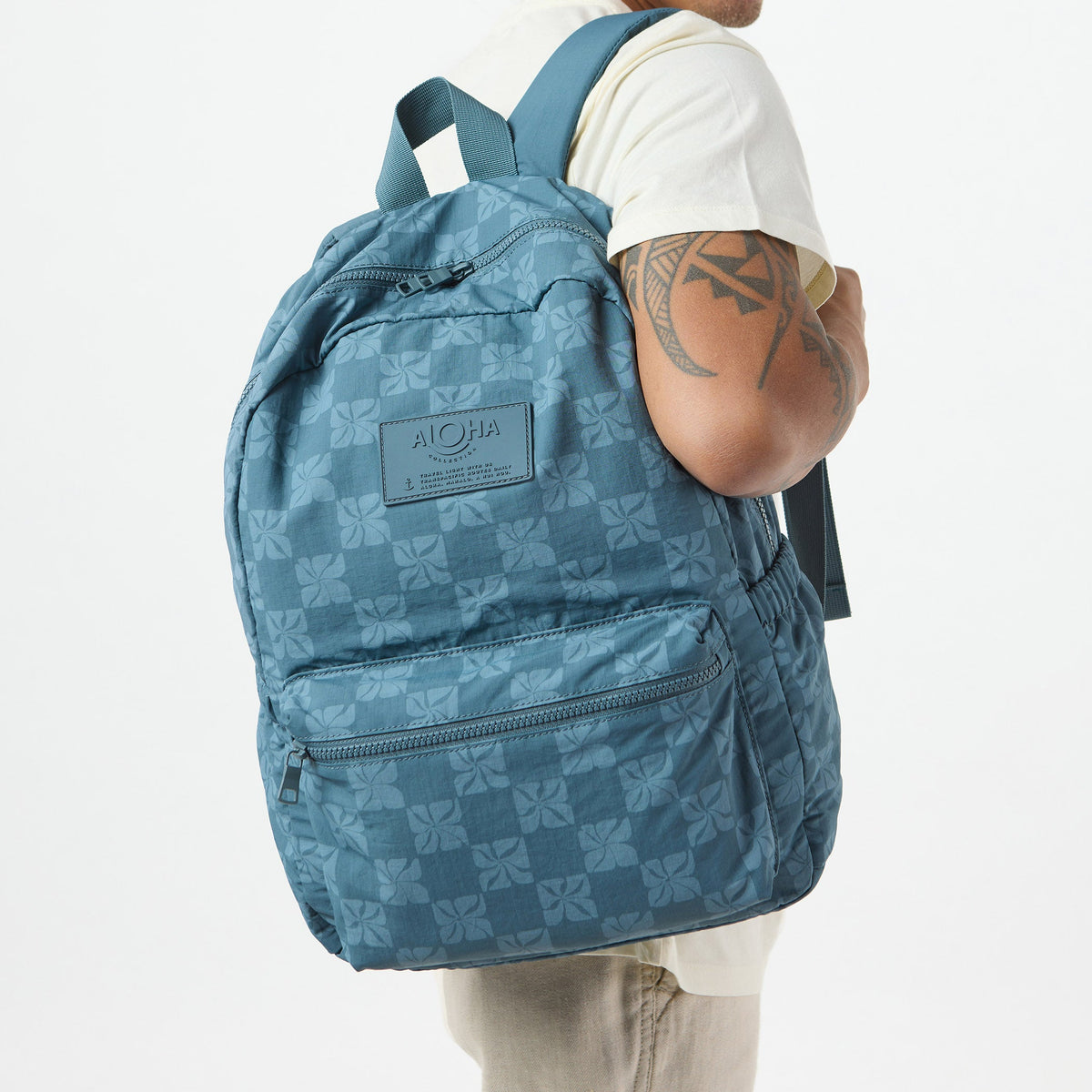 Keep It Light Backpack | Pua Check