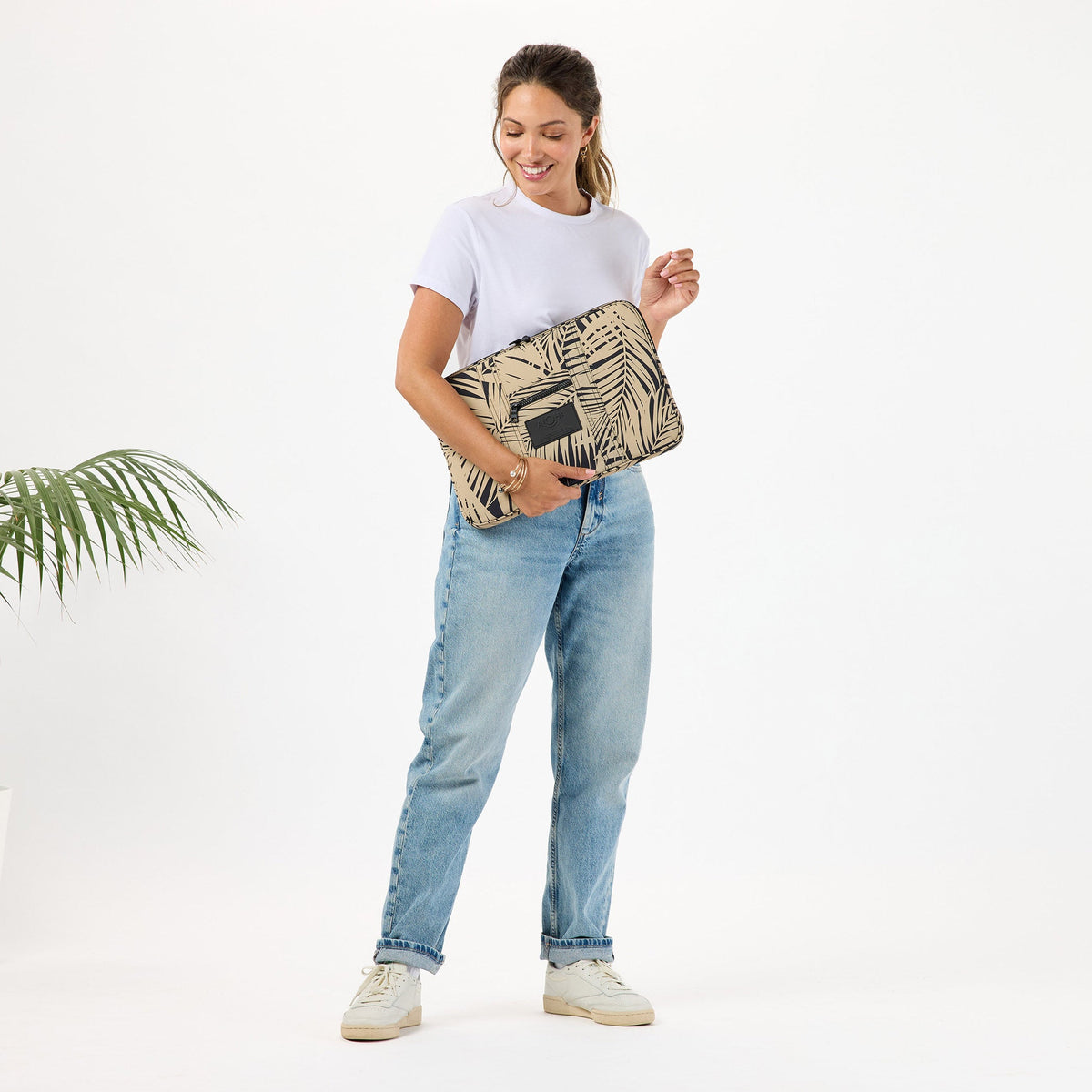 Keep It Light Laptop Case | Areca
