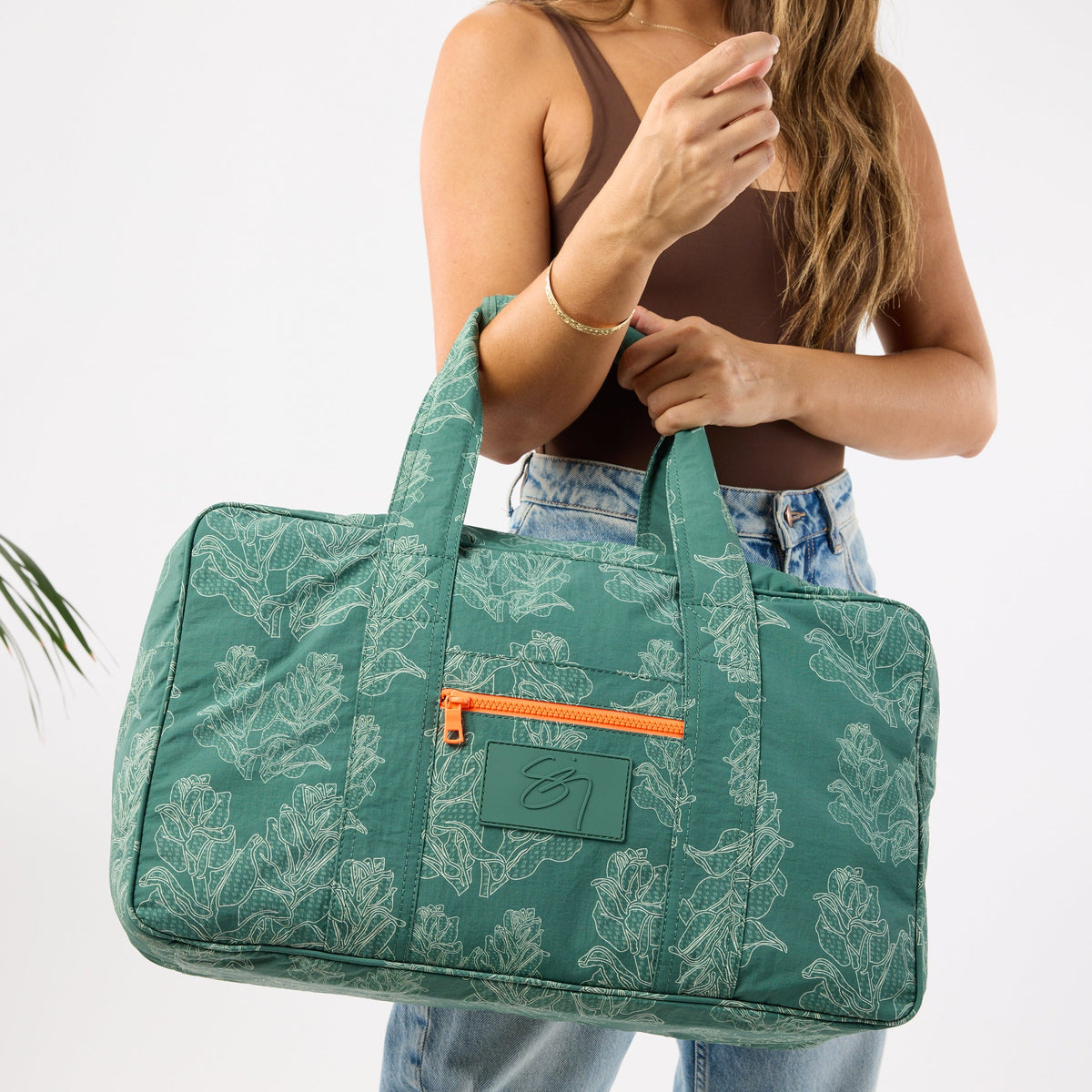 Keep It Light Weekender | Leiha'a'akolea by Sig Zane