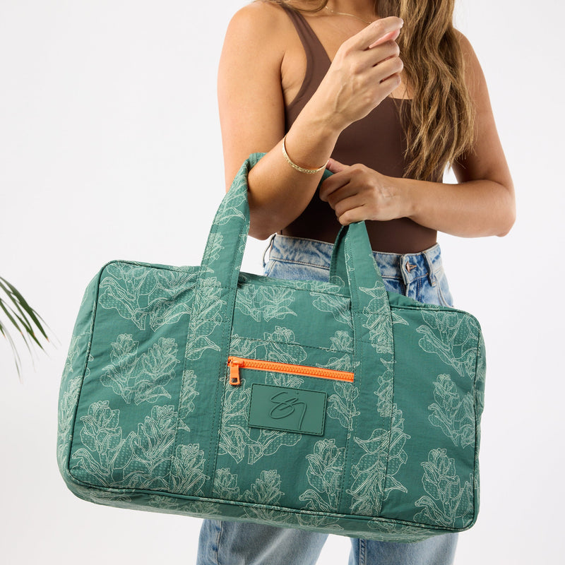 Keep It Light Weekender | Leiha'a'akolea by Sig Zane