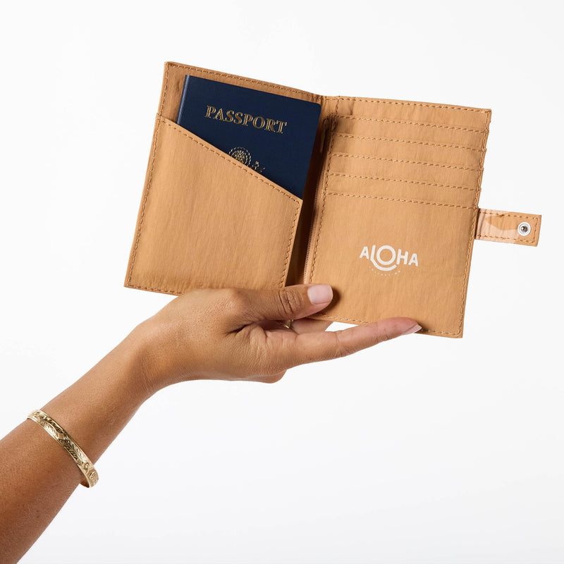 Passport Holder | Adrift